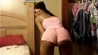Slim black teen dancing and teasing on cam - porn video